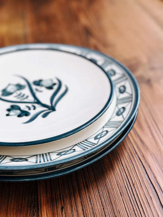 Lisbon Dinner Plate with Filigree Rim~hand painted